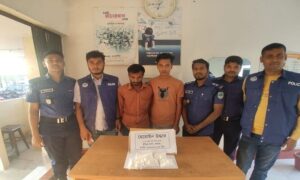 মাগুরায় ৩০লক্ষ ৭৫হাজার টাকার হেরোইনসহ ২ জন আটক