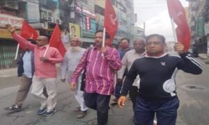 তফসিল ঘোষণার প্রতিবাদে ফরিদপুরে বাম গণতান্ত্রিক জোটের বিক্ষোভ ও পথসভা