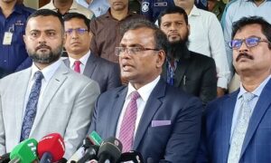 নির্বাচনে কে আসবে, কে আসবে না এটা দেখার দায়িত্ব কমিশনের না- আনিছুর রহমান