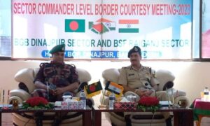 হিলি সীমান্তে বিজিবি ও বিএসএফের বৈঠক অনুষ্ঠিত