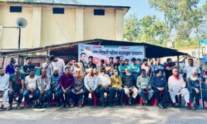 হিলিতে আওয়ামী লীগের শান্তি সমাবেশ অনুষ্ঠিত