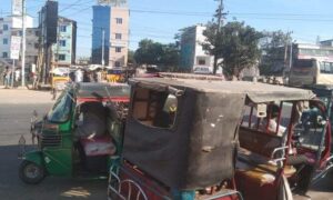 অবরোধ ডেকে মাঠে নেই বিএনপি-জামায়াত