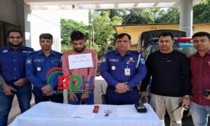 মাদারীপুরে ভুয়া পুলিশ গ্রেপ্তার