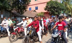 কেন্দুয়ায় এমপির নেতৃত্বে অবরোধ বিরোধী মোটরসাইকেল শোডাউন