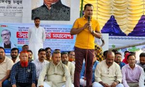 নন্দীগ্রামে বিএনপি-জামায়াতের ডাকা চলমান অবরোধ বিরোধী মিছিল