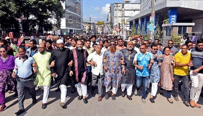 বগুড়া ও শিবগঞ্জে হরতাল বিরোধী বিক্ষোভ