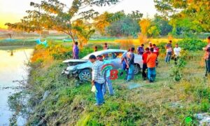 ময়মনসিংহে প্রাইভেটকার খাদে পড়ে নিহত ২
