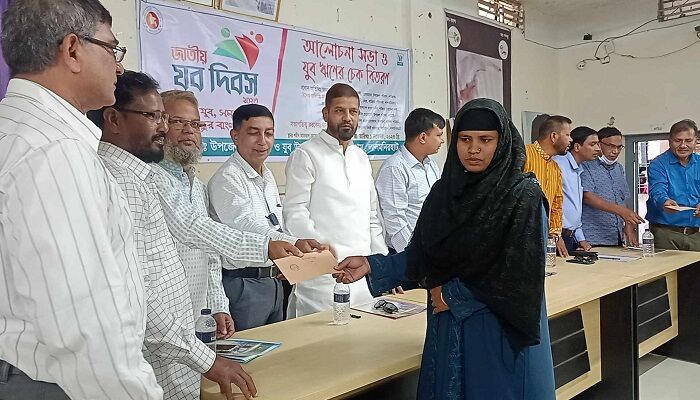 পাটগ্রামে জাতীয় যুব দিবস পালিত