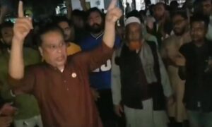 তফসিল ঘোষণায় এমপি ড.আবদুস সোবহান মিয়া গোলাপ নিজেই আনন্দ মিছিলে