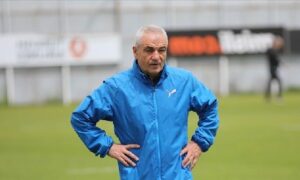 তুর্কি ক্লাব বেসিকতাস রিজা ক্যালিম্বেকে নতুন প্রধান কোচ হিসেবে নিয়োগ দিয়েছে