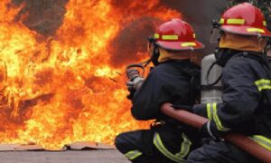 জয়পুরহাটে এলপিজি ফিলিং স্টেশনের টাঙ্কি বিষ্ফোরণে কর্মচারী দগ্ধ