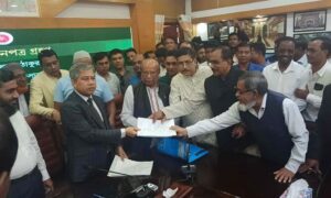 ঠাকুরগাঁও মননোয়ন পত্র জমা দিলেন ২০ জন প্রার্থী